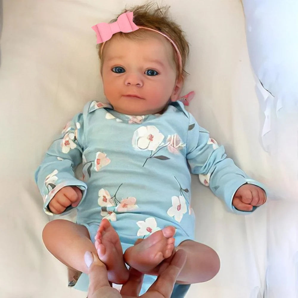 Realistic Reborn Baby Girl Mia Doll